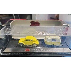Malibu International VW 30 1937 with Caravan Yellow  1:87 Scale + Display Case